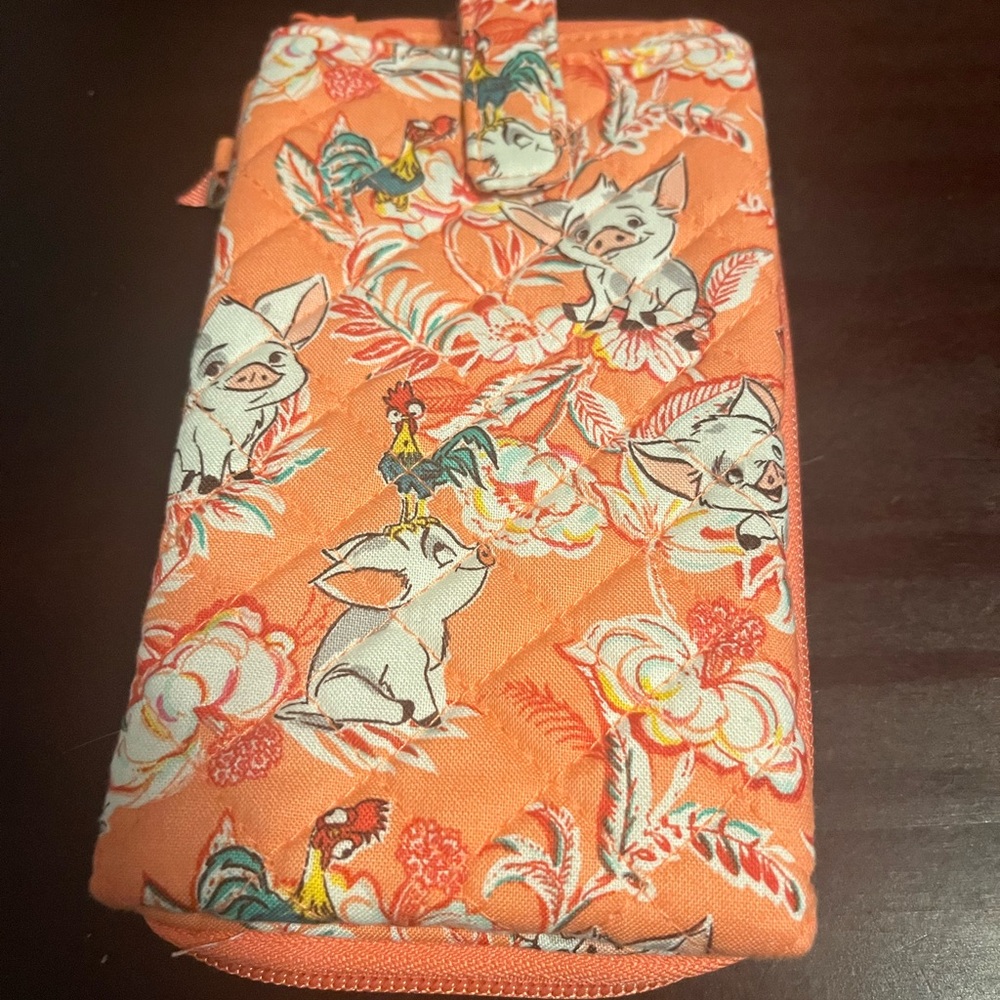 Vera Bradley Disney Moana clutch wallet